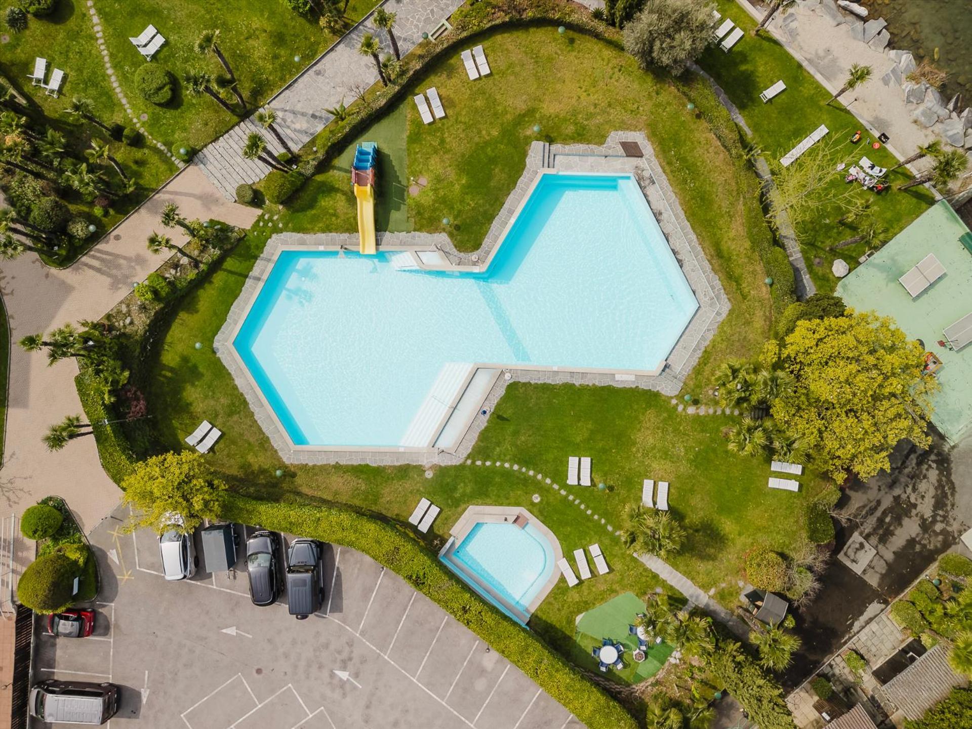 Luganersee, Pool, Strand, Parkplatz, Suite 204 Бисон Екстериор снимка