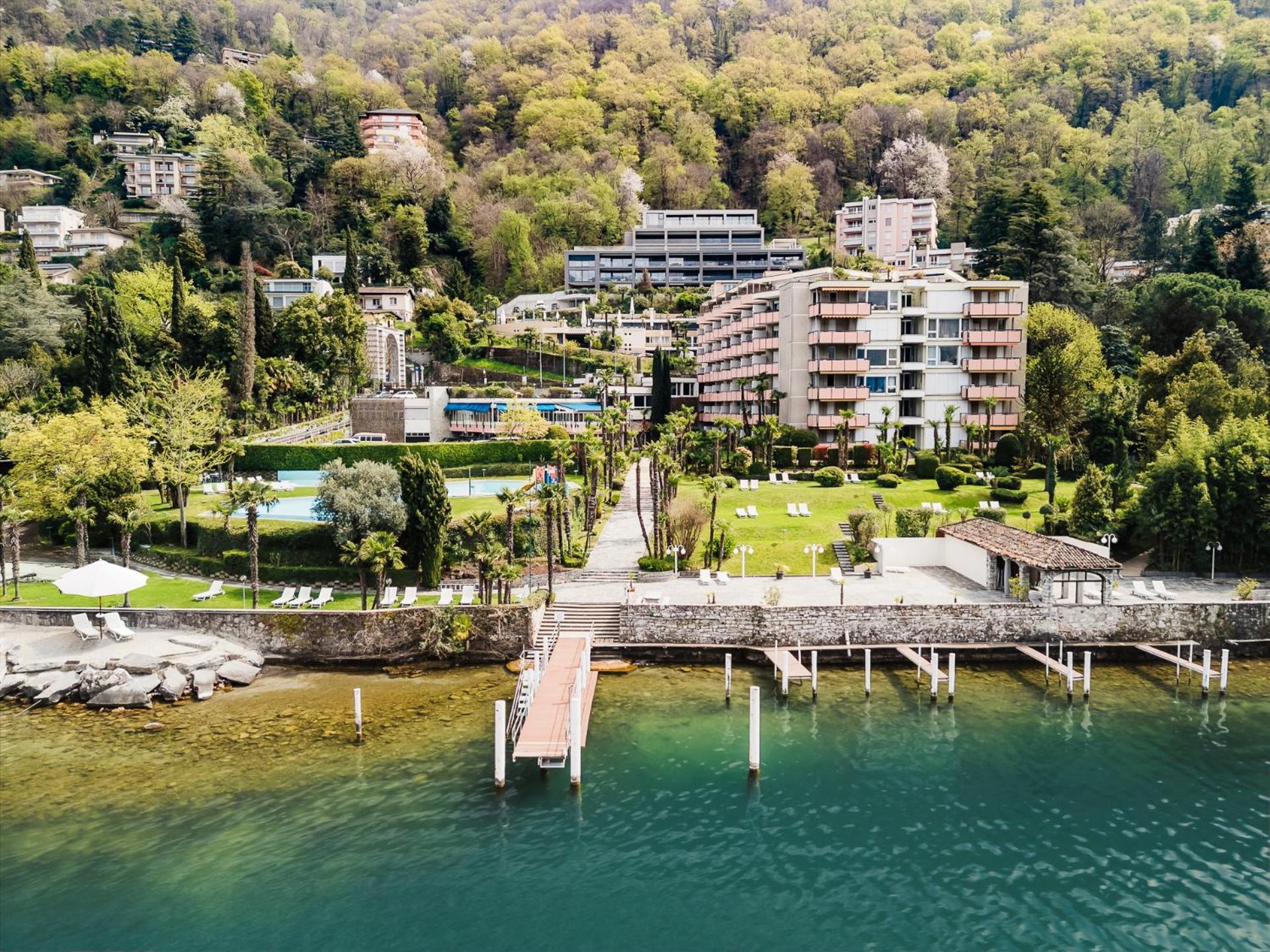 Luganersee, Pool, Strand, Parkplatz, Suite 204 Бисон Екстериор снимка